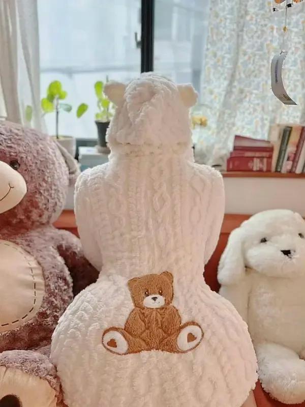 老板，这个后面有小熊的玩偶什么价位