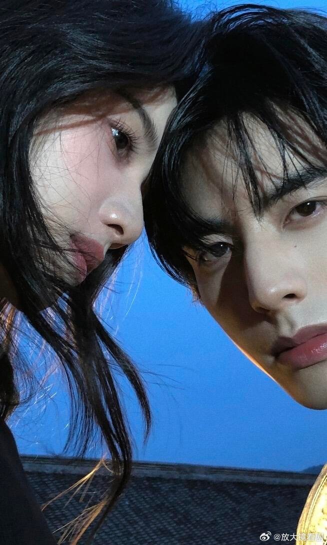 苗靖QQ空间仅陈异不可见谁懂啊以前少女日记只给你看，现在连空间都对你上锁！陈异在