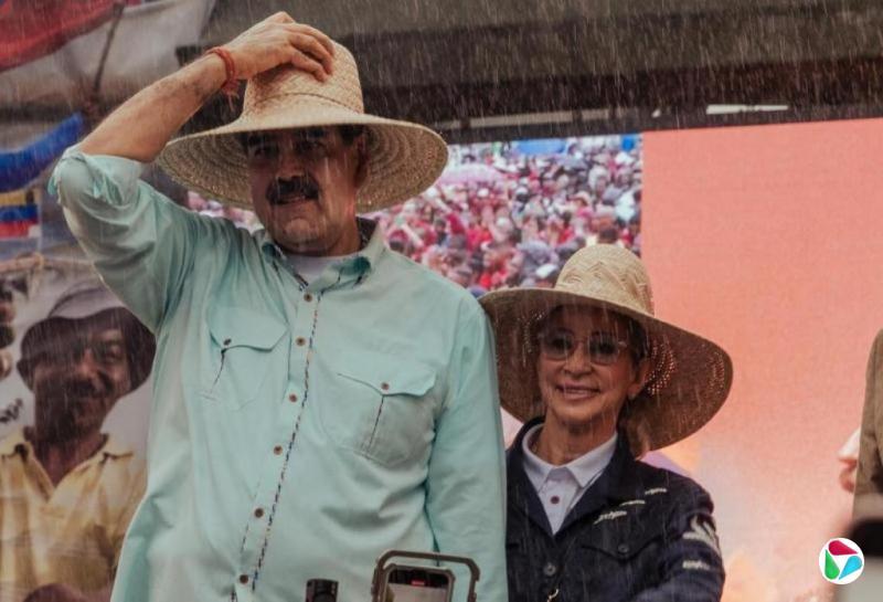 中国外交部发言人1月4日再次就美军非法军事干预委内瑞拉内政发表严正声明，以斩钉截