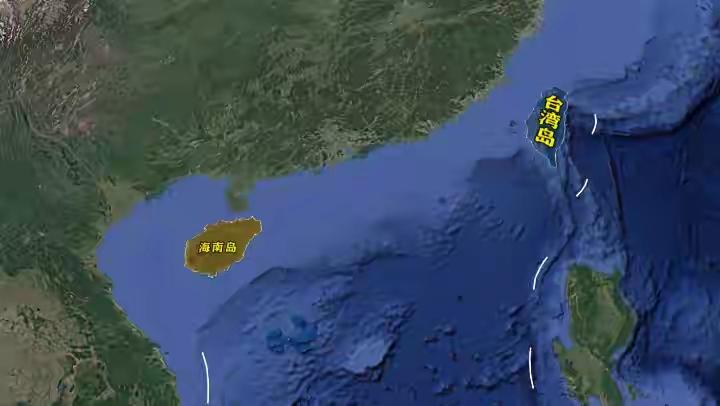 海南封关，首先感到压力的，不是香港，不是澳门，也不是新加坡，而是台湾！

海南封