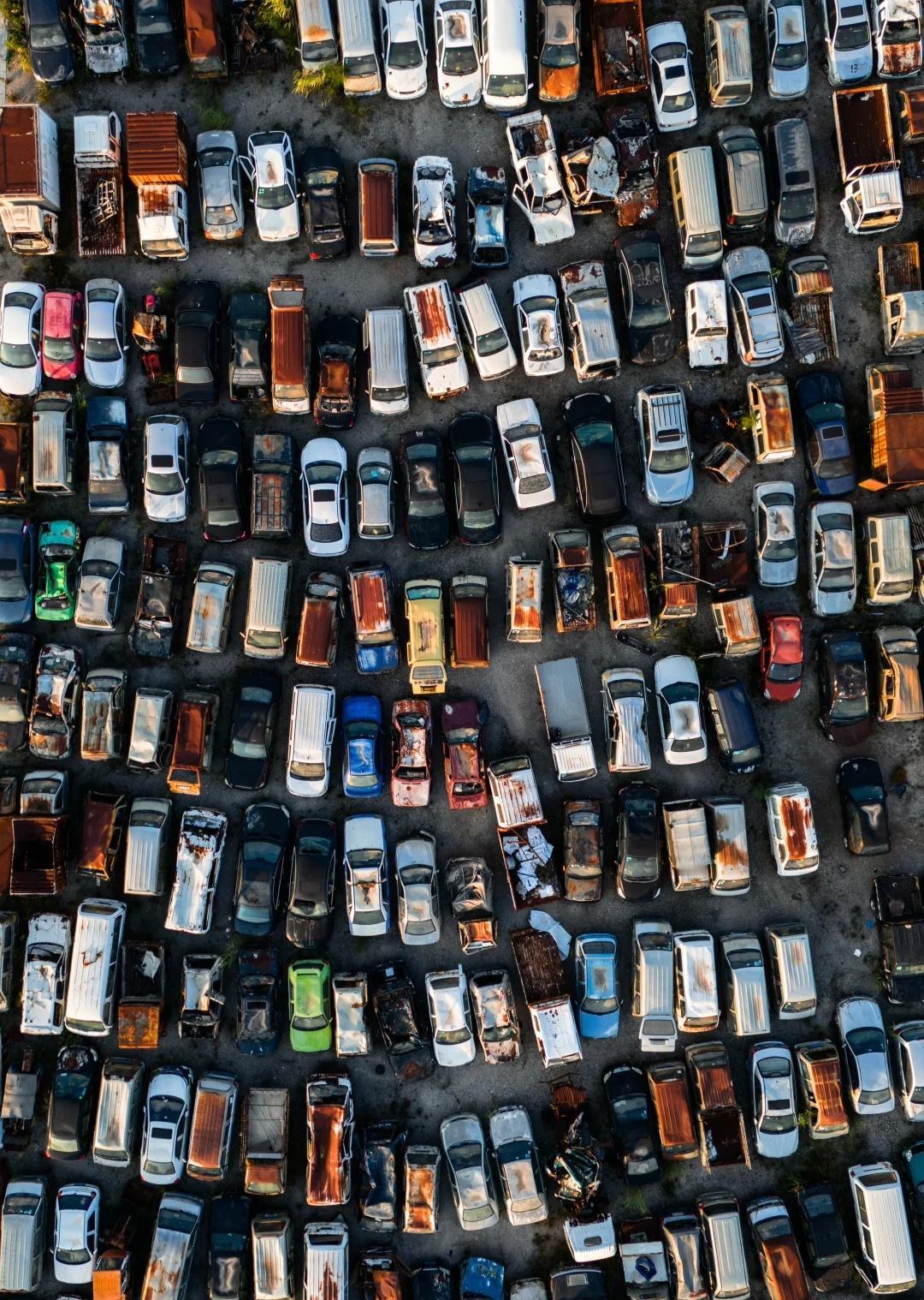 隐藏在厦门翔安的废弃车辆停车场🅿️
在厦门翔安的彭厝渔港附近，找到了这样的一处