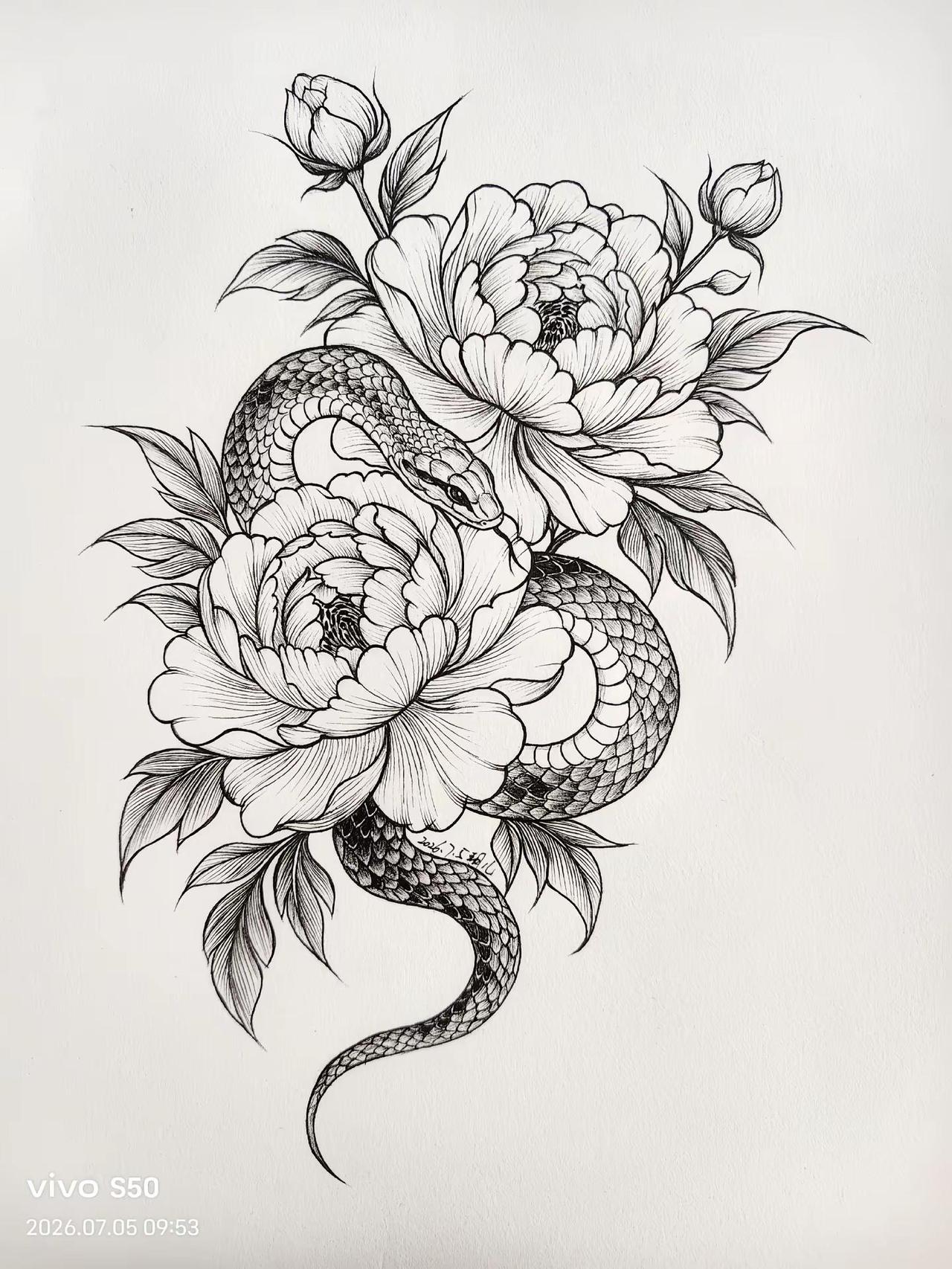 《繁花藏锋》繁花藏锋，静守本心。身在锦绣，自有一身冷锐。应粉丝留言的邀约，这幅蛇