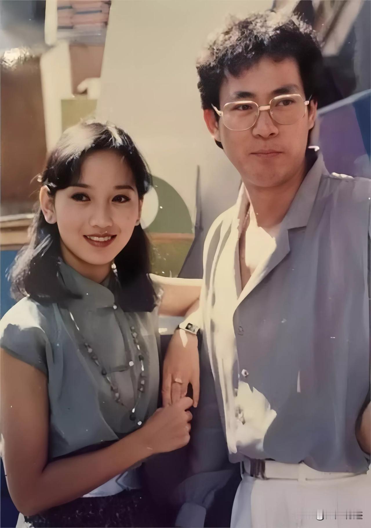 20岁的赵雅芝——巧笑倩兮，美目盼兮，清丽隽永，见之可喜，观之可亲。她这样的容颜