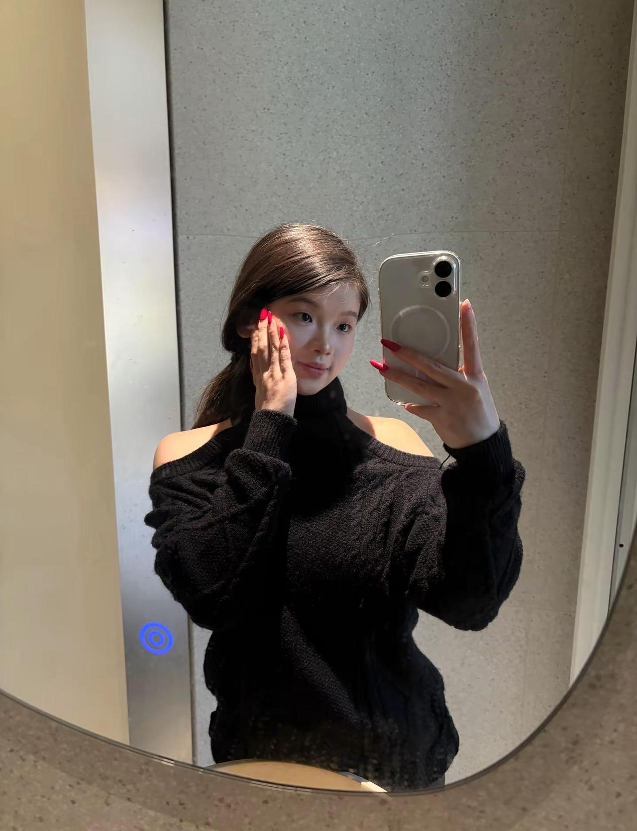 淡淡的就挺好的  不奢求每一天都过得幸幸福福  开开心心  只希望今天比昨天顺利