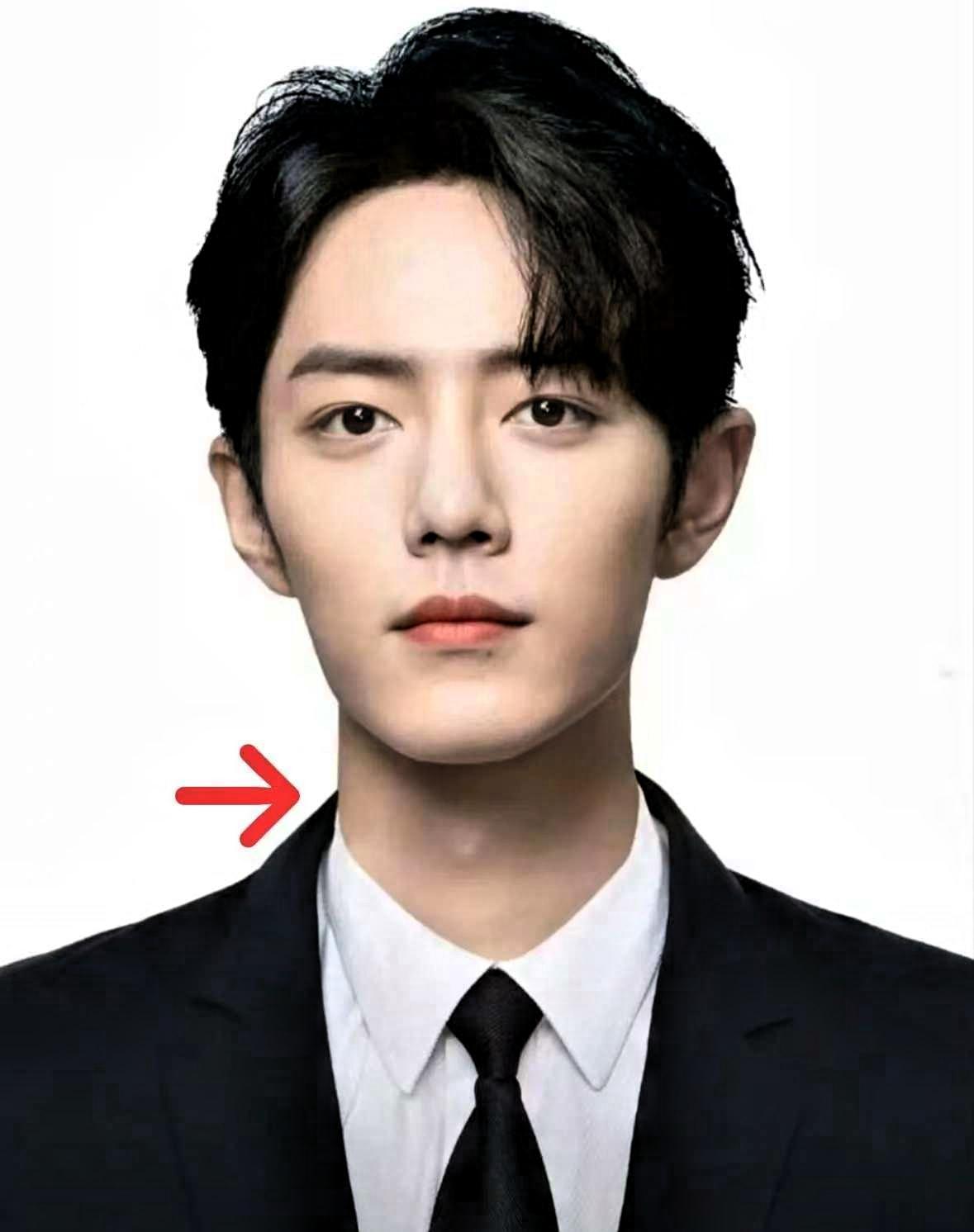 一觉睡醒，
估计全国人民都看到了
34岁的肖战，居然
又迎来了一个好消息，他主演