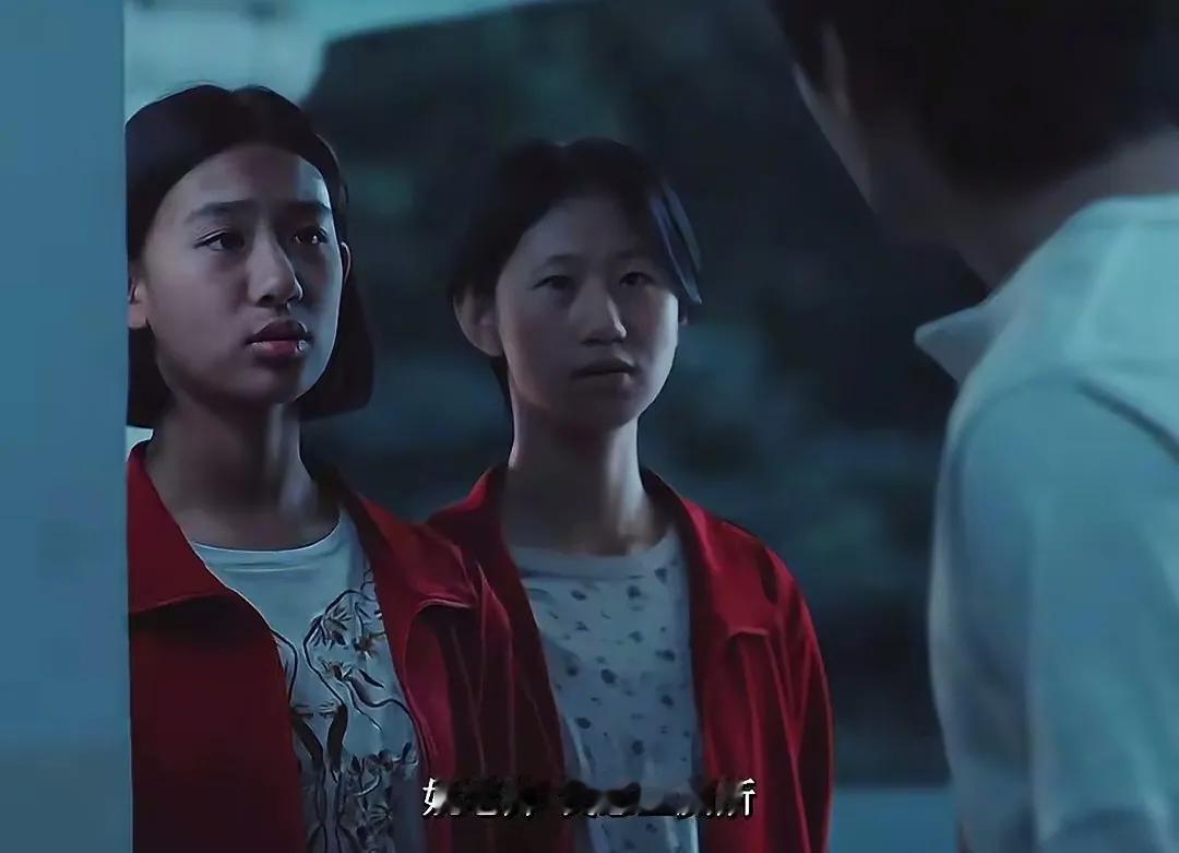 山花烂漫时
华坪女高开学第一天
姚老师成了厕神，笑死俺了

第一次有学生敲门说要
