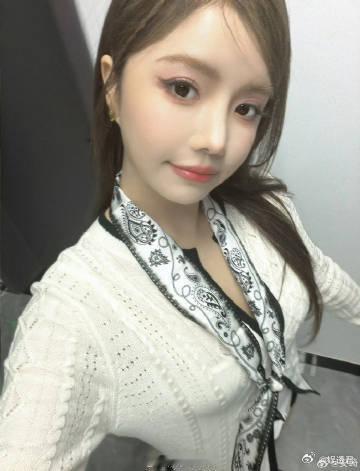 安崎庄法二公选组轮空乘风2026 刚才看选组片段的时候，安崎一开始还主动举手想去