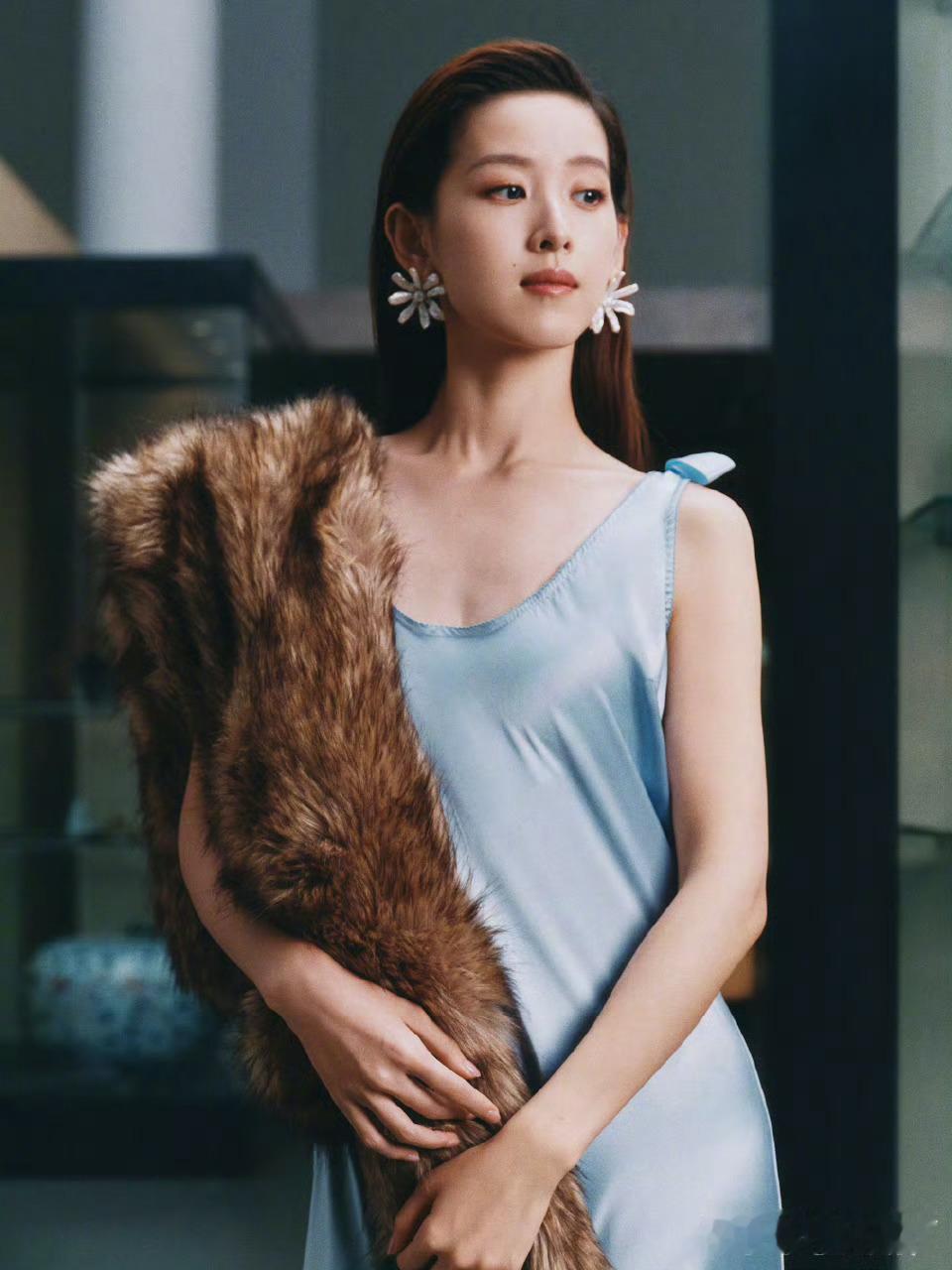 章泽天VOGUEArt封面摄影：Annie Lai 