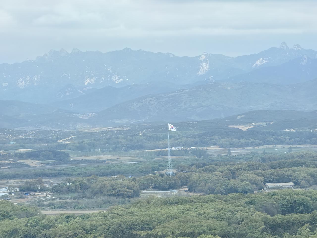 现场看半岛停火线-非军事区，才知抗美援朝战争末期上甘岭等硬仗的非凡之处。失了临津