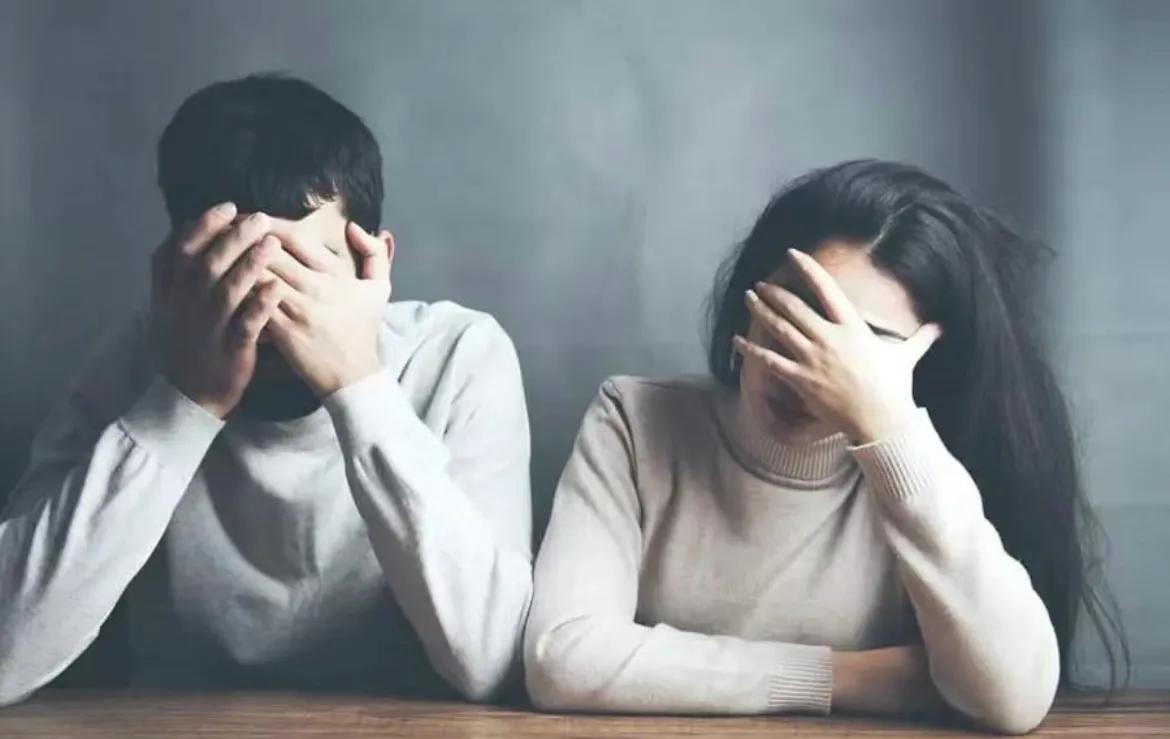 姐姐的孩子准备上学了，提出让我把丈母娘陪嫁给老婆的那套学区房过户给她，我同意了，