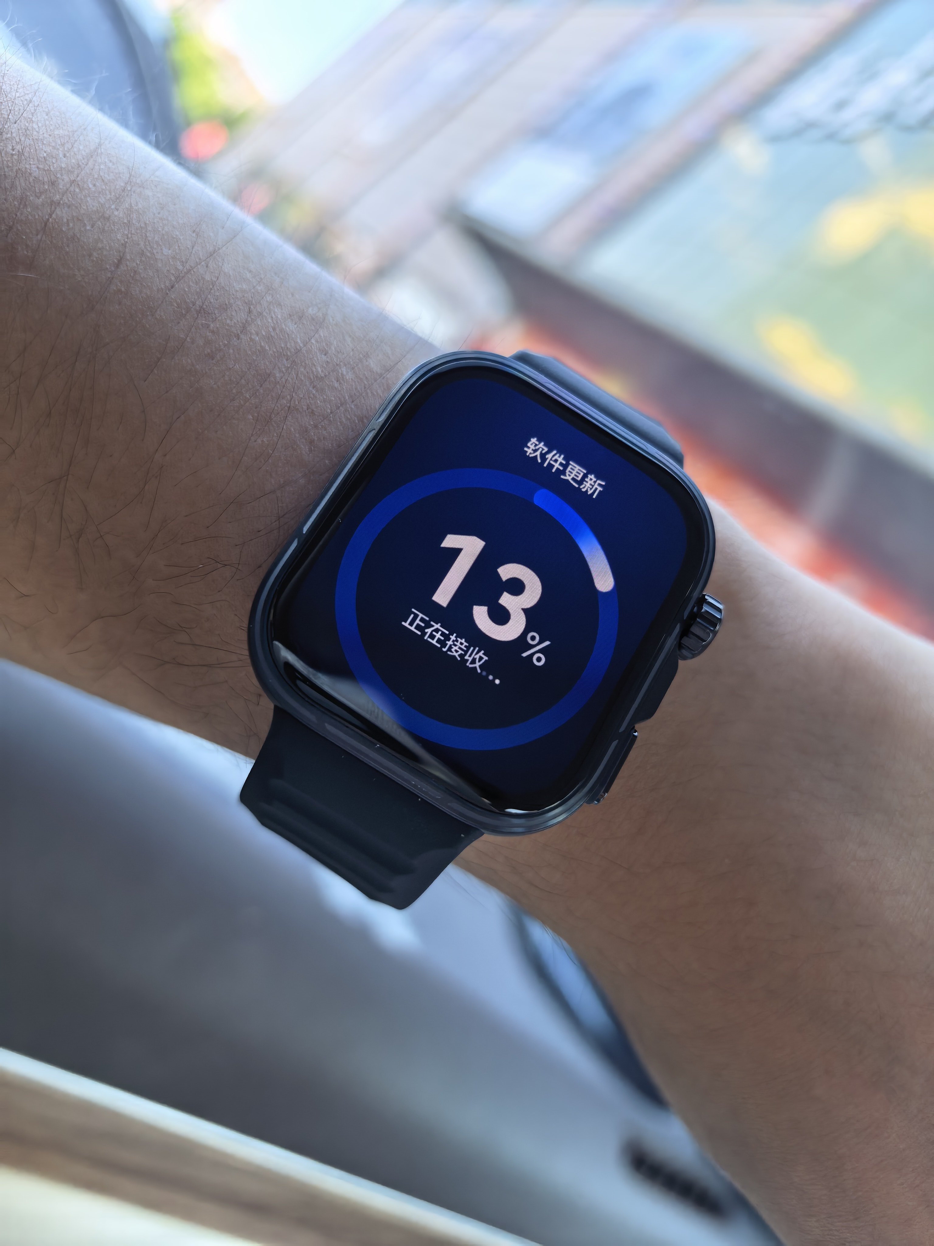 想换个智能手表，又不想要太重的，最终选了华为Fit5 Pro，原价2099，店补