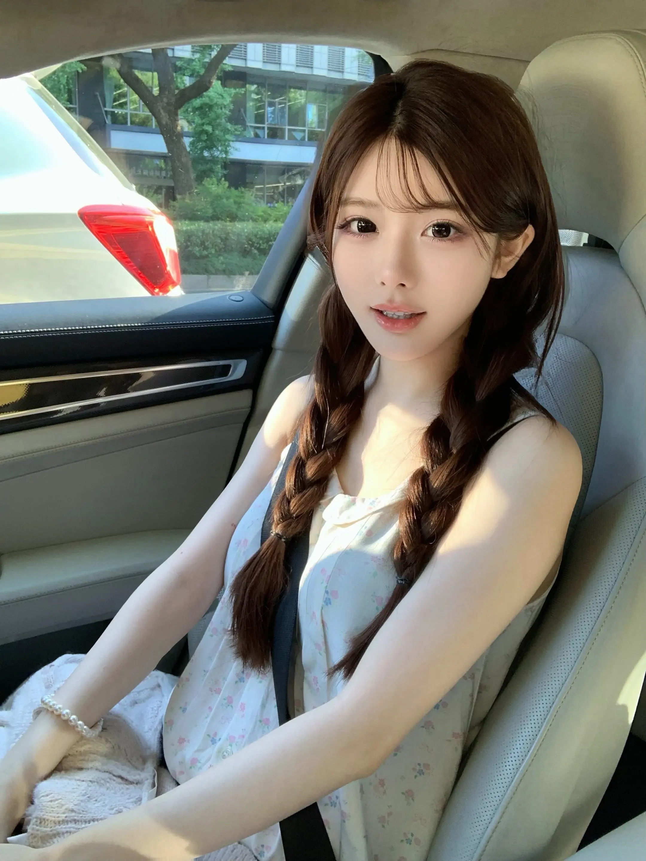 大哥哥。