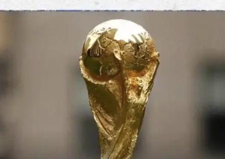 最新消息：中央广播电视总台已经获得2026年美加墨世界杯版权。中国球迷可以在家看