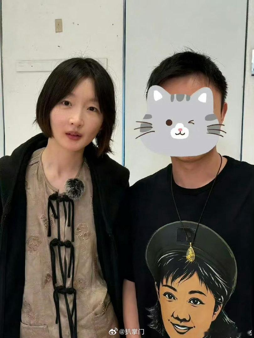 邓为素颜录花少花少8全员素颜路透 啊啊啊啊啊，果真是有颜任性啊！！！花少8全员素