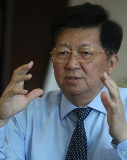 “14亿人只有300万套！”2024年，原国家房改课题组组长孟晓苏指出，很多人误