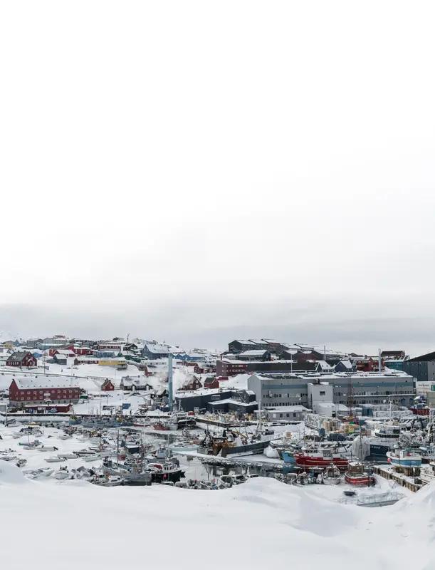 格陵兰岛的战略地位那是相当高！从地理上看，它地处北冰洋和大西洋之间，是连接北美洲