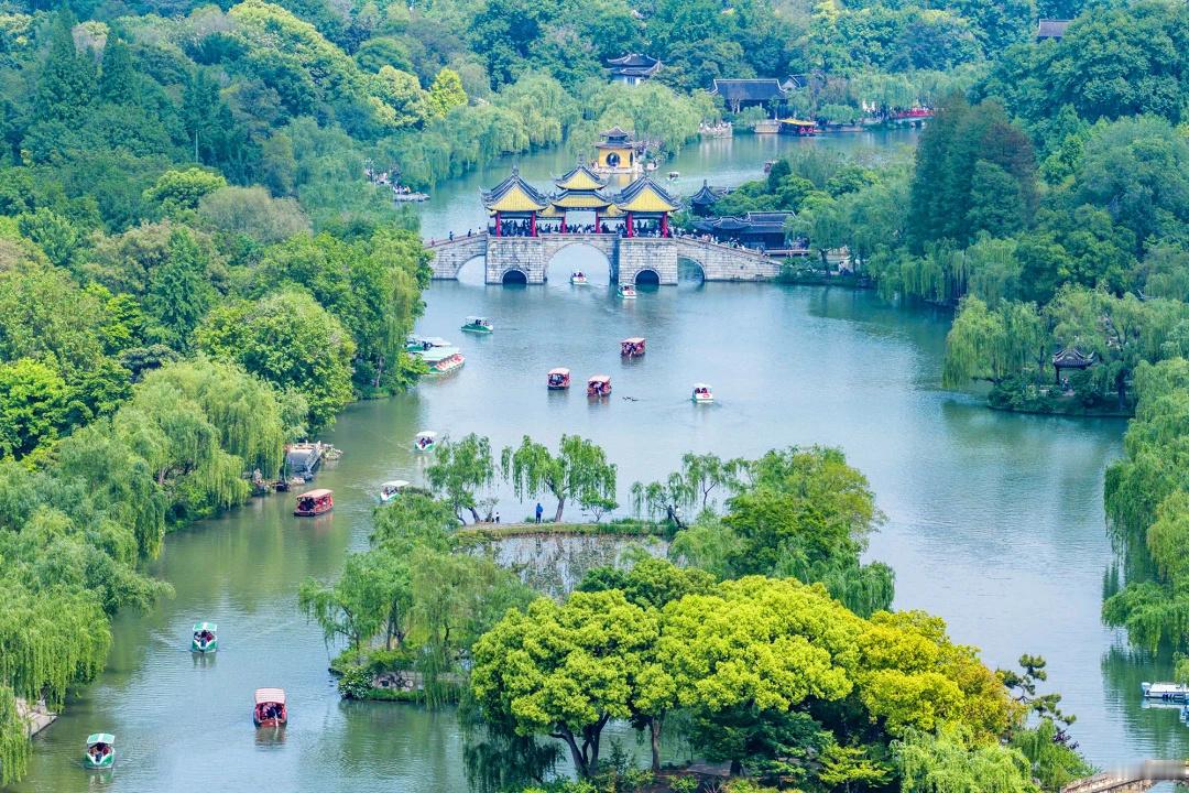 跟着苏超游江苏 【中高考考生专属优惠，来了!】这个夏天，跟着“票根”游扬州！高考