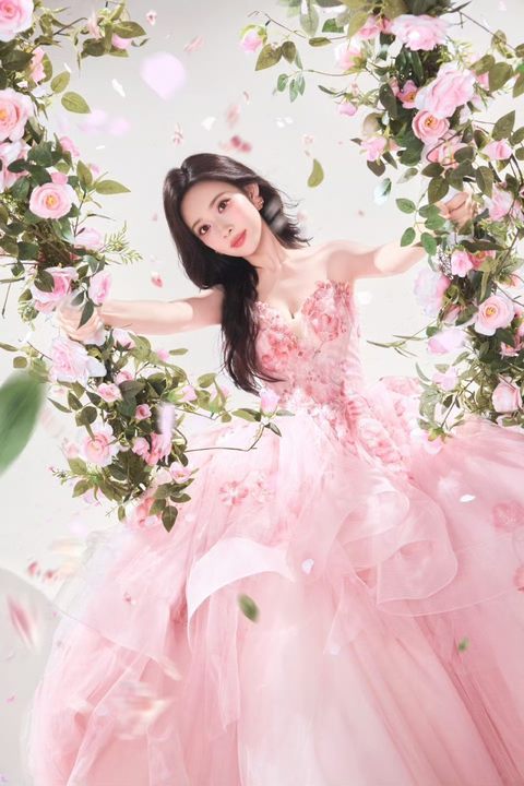 孟子义桃花粉纱裙孟子义粉裳玉骨粉裳玉骨完全美人姿色🌸比姜桃花更美的是孟子义[爱