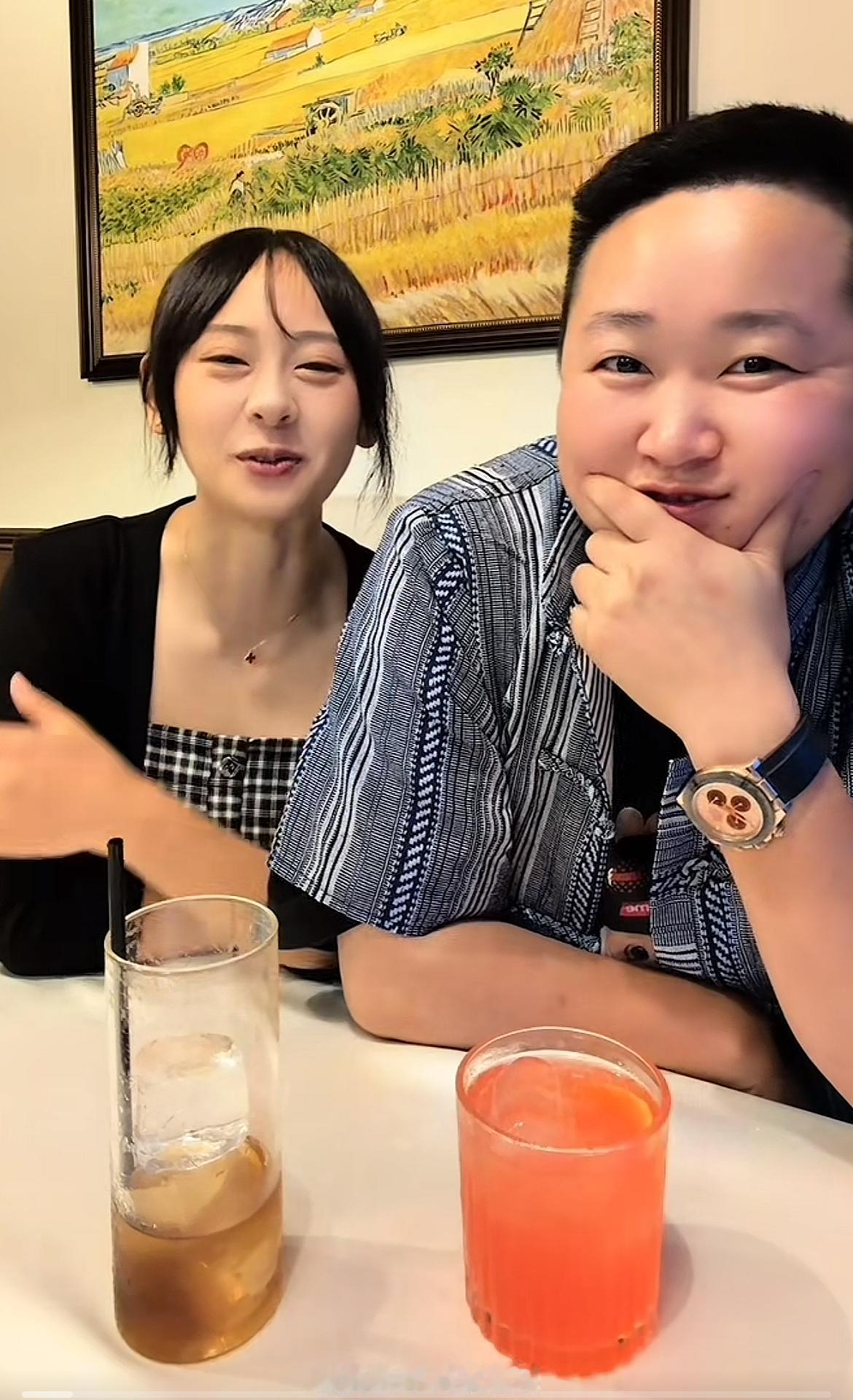 知名女网红“大野蜜探.背锅侠”居然和“lala”女友分手，这属实让人觉得有些不可