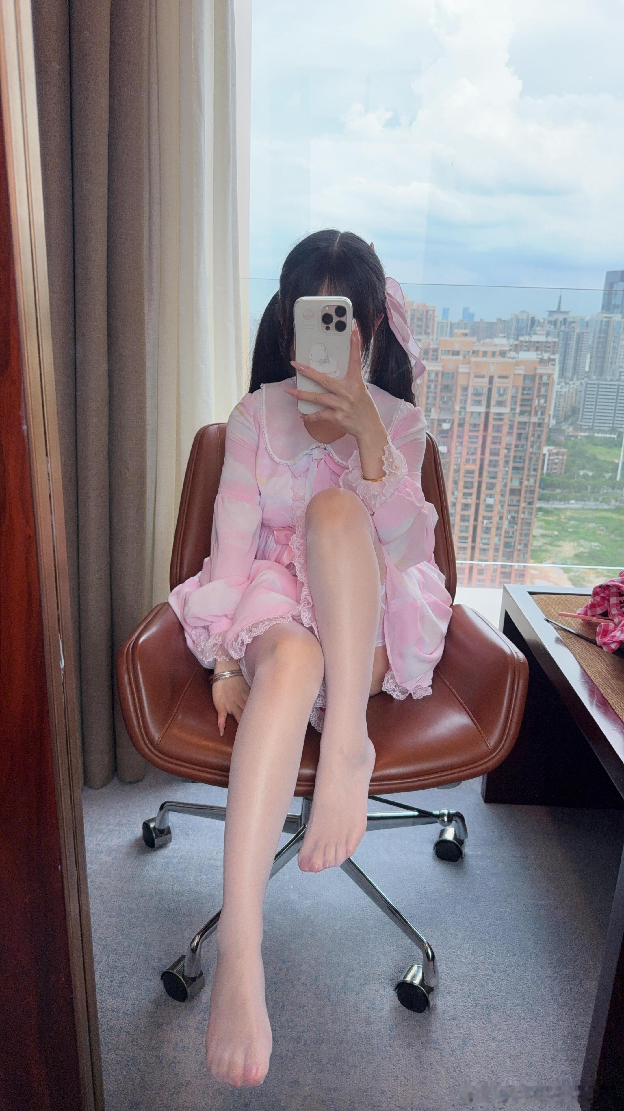 超薄丝袜袜尖透明，萌萌哒的粉色系可爱～ ​​​