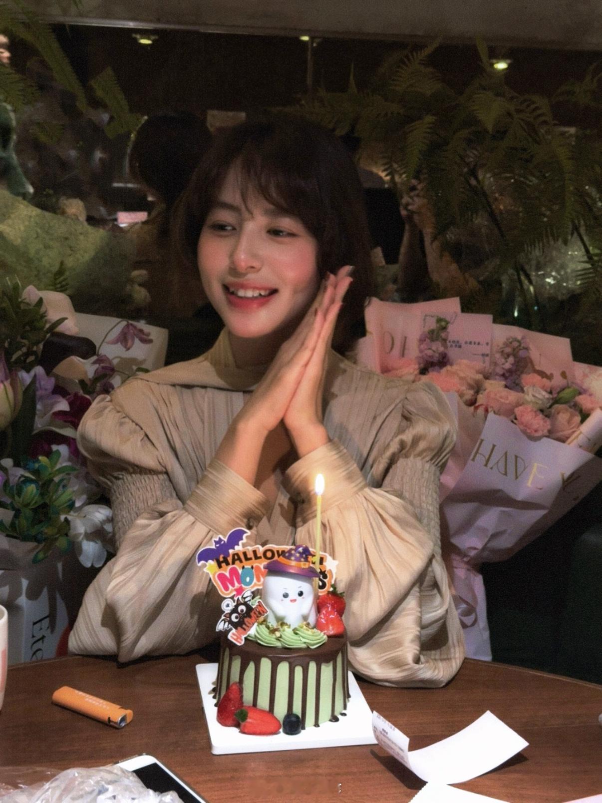 𝐈𝐭’𝐬 𝐦𝐲 𝐛𝐢𝐫𝐭𝐡𝐝𝐚𝐲👻 ​​​