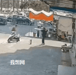 这是电动车还是加特林啊...