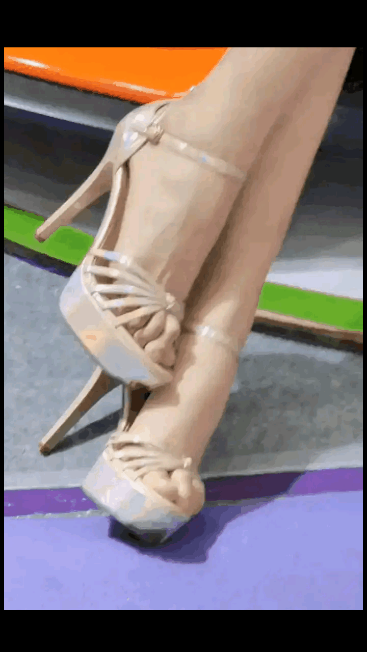 这笑容真甜