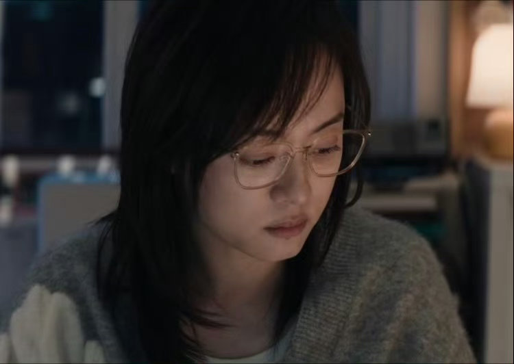 孙俪的戏越品越上头跟着孙俪吃上细糠了不靠滤镜只靠实力，孙俪沉浸式走进颜聆，写人物