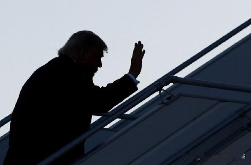 特朗普提议，一旦“他们采取行动”，便可取消对伊朗的制裁。
路透法国贝恩斯 6 月
