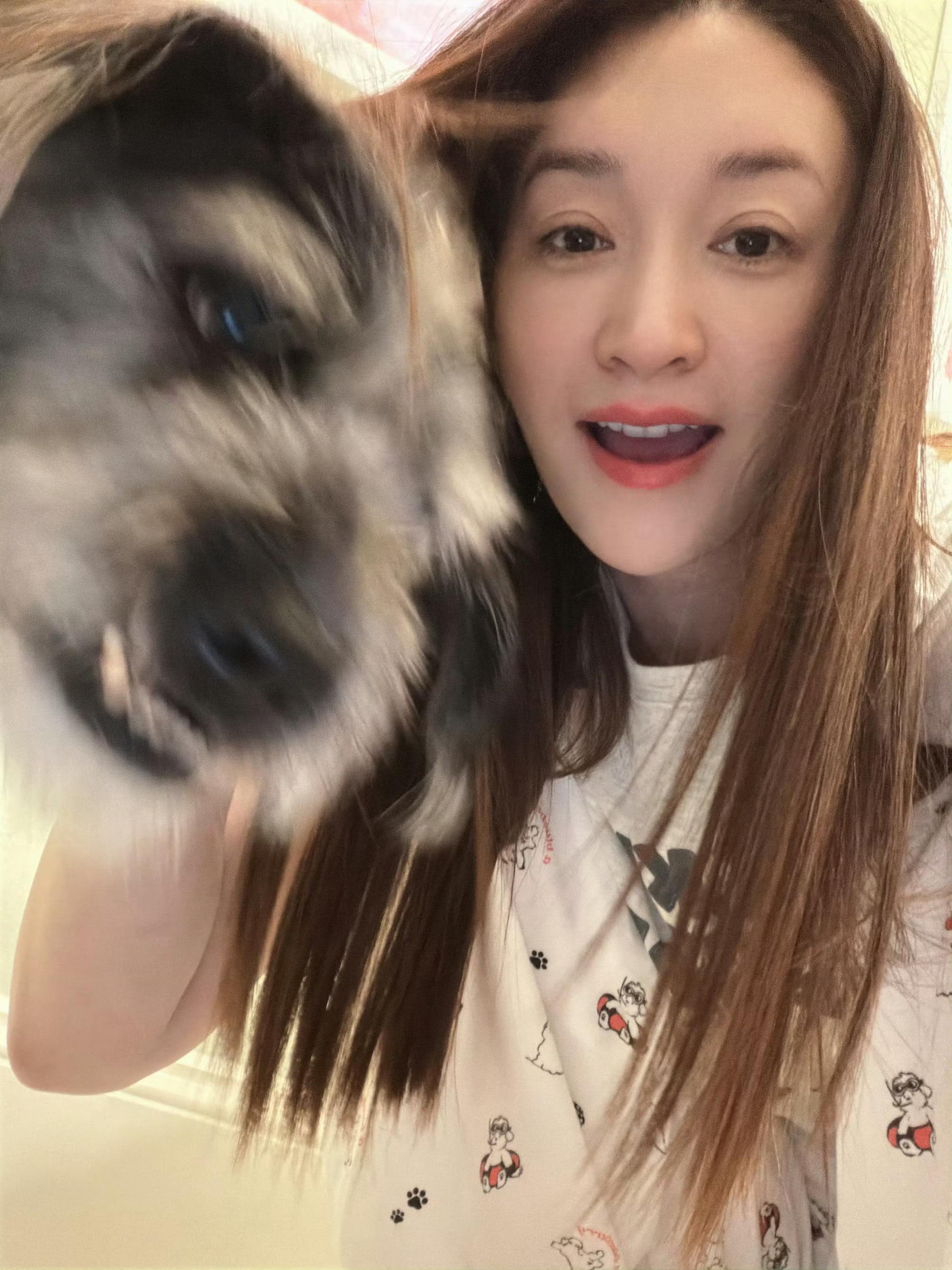 李小冉说自己最近胖了2026青春芒果夜 李小冉说自己最近胖了，姐姐在说什么啊，哪