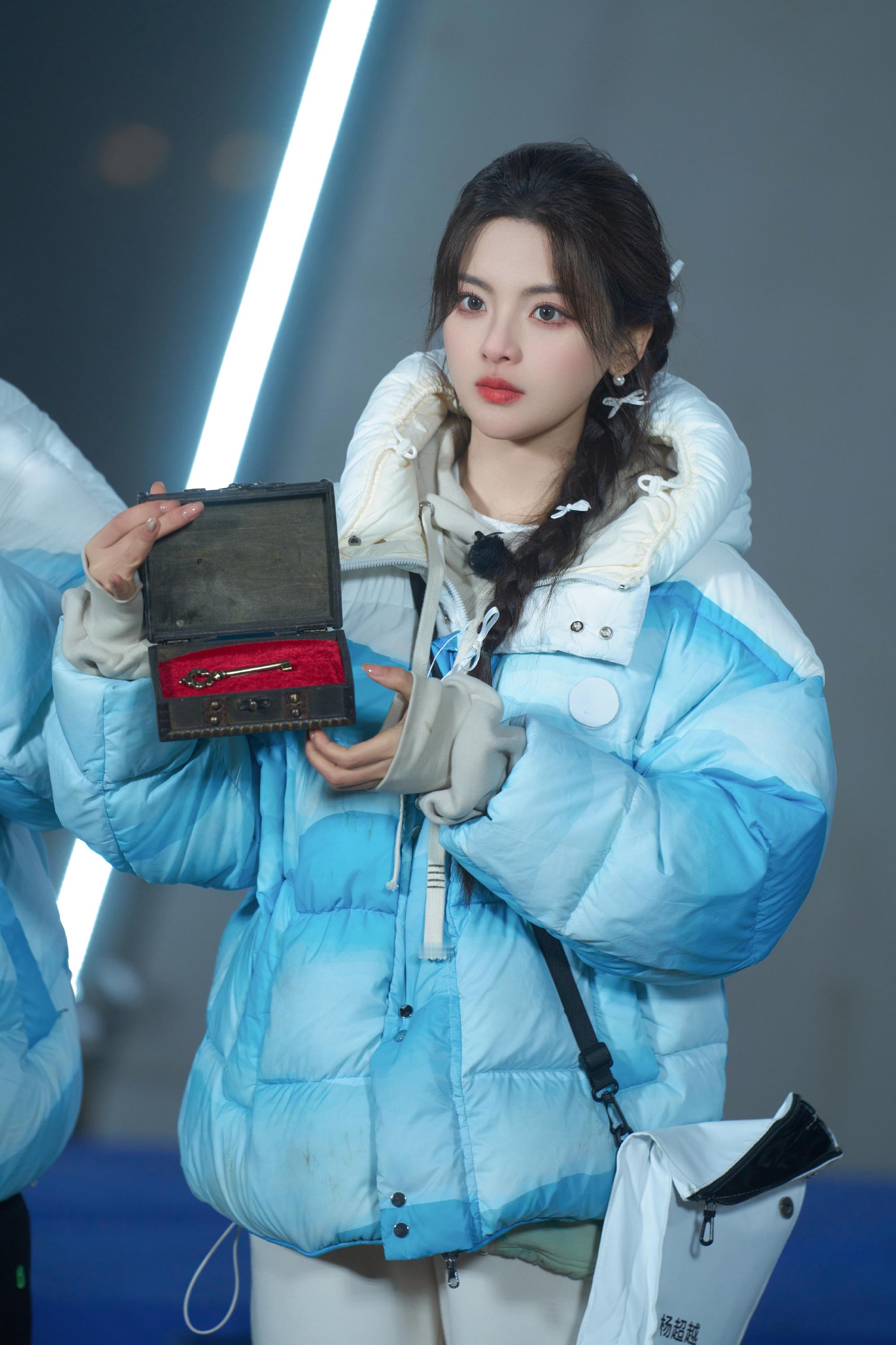#杨超越[超话]#ycy#杨超越如果奔跑是我的人生# ycy#杨超越陈若华# “