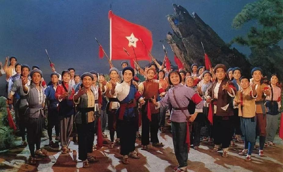 这么多年来，关于革命现代样板戏的讨论一直没有断过，大家看法各不相同，有夸赞也有质