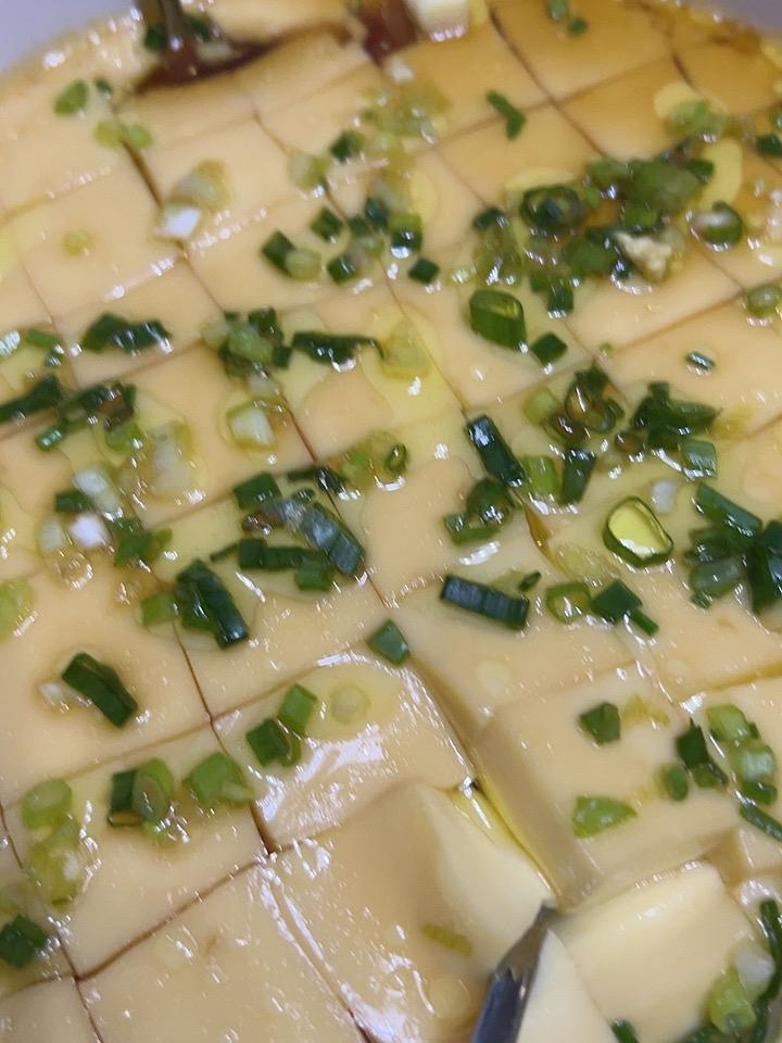 晒一下你相册的美食今天早餐吃鸡蛋羹，嫩滑可口，营养丰富，做法简单，太好吃了！