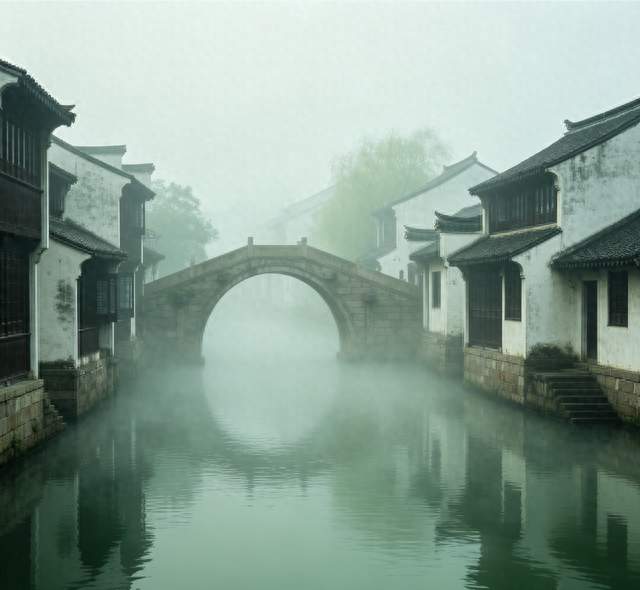 福建天气大反转！38℃高温后暴雨降温，国庆出门记得带伞