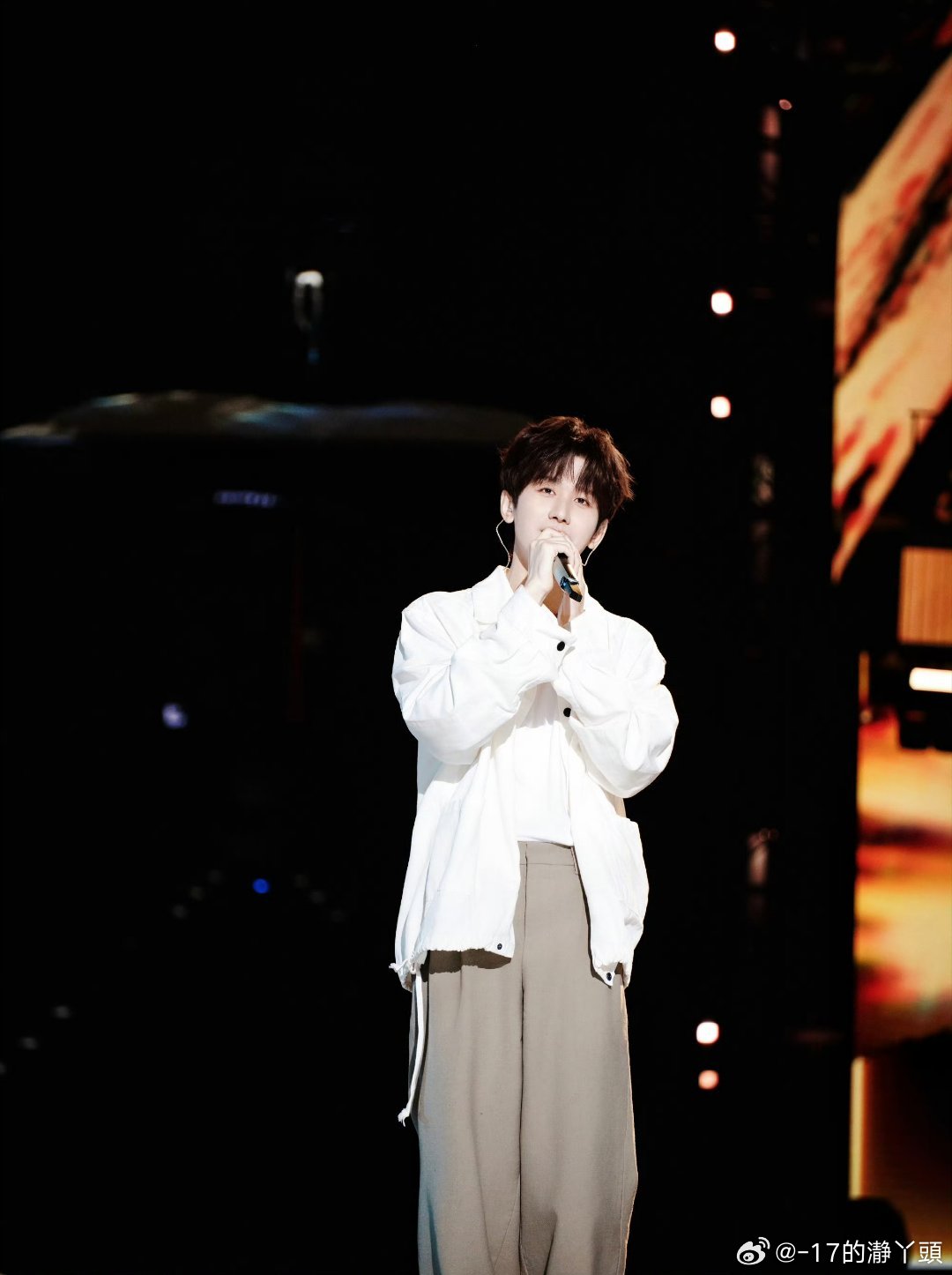 V成毅长安二十四计cy成毅谢淮安喜欢成毅，喜欢他纯净澄澈如朗月清风，喜欢他热烈逐