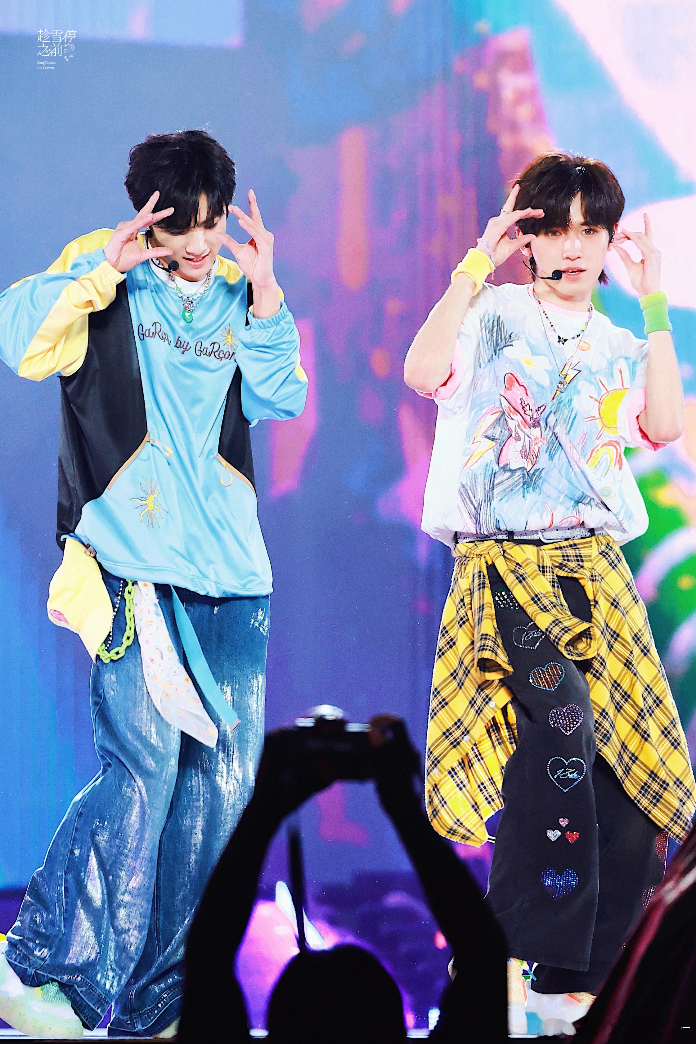 文轩 🐺文轩 爱永不落幕 🐟文轩 一起长大的约定 “那天我穿着一件很帅的衣服