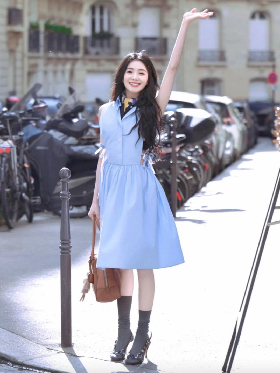 刘浩存真是女娲的炫技之作 ❗化不化妆又有什么区别呢？素颜同样惊为天人。明眸善睐，