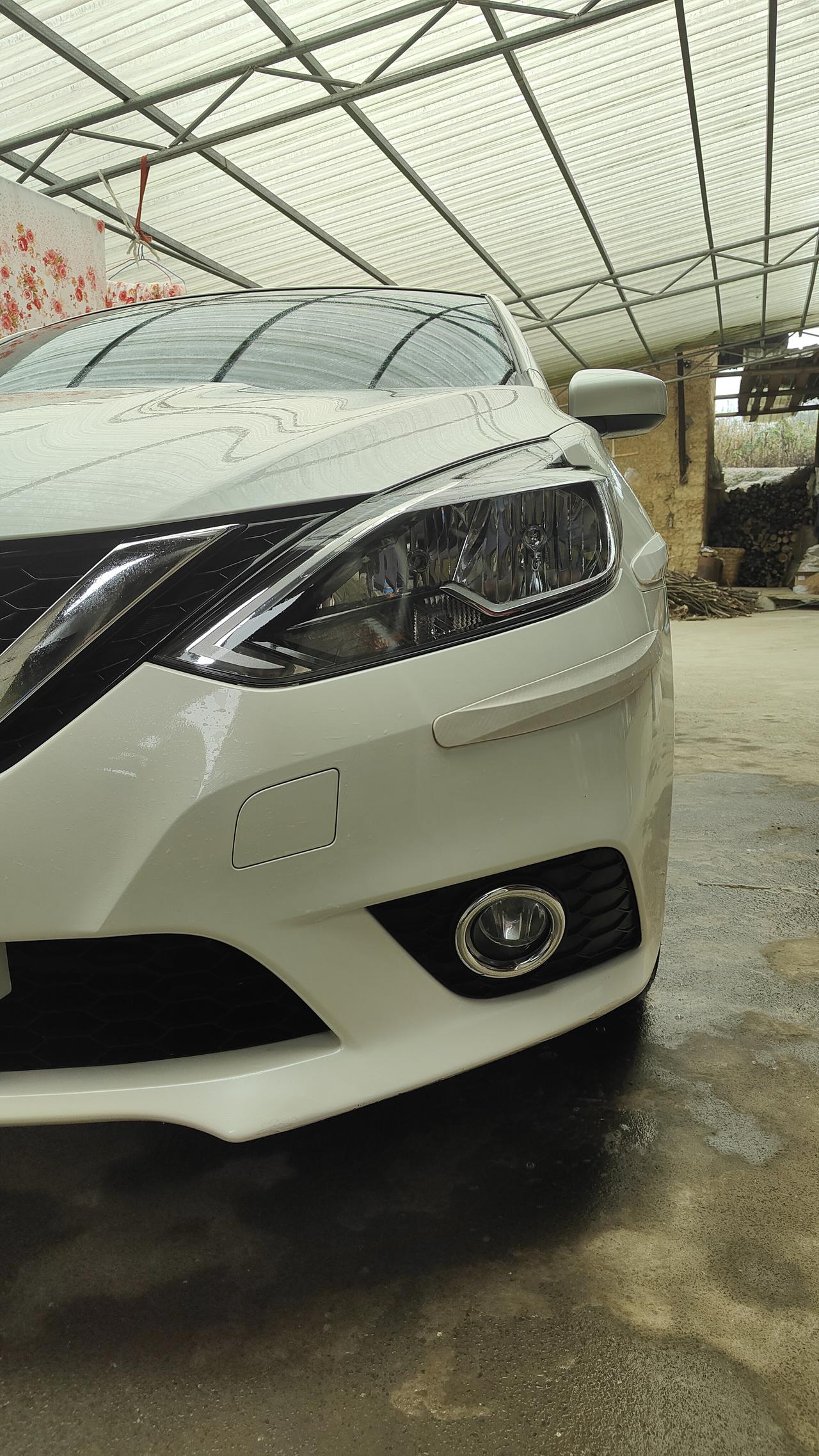 轩逸经典大灯很美啊