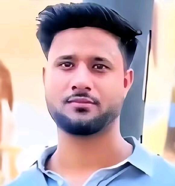 就这小子，印度留学生samk，在中国湖北一所医学院学成毕业后，回到印度，然后，在