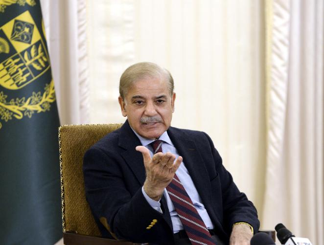 真脱胎换骨！巴媒：120亿美元军购即将落地，包括40架歼-35？

在国际舞台上