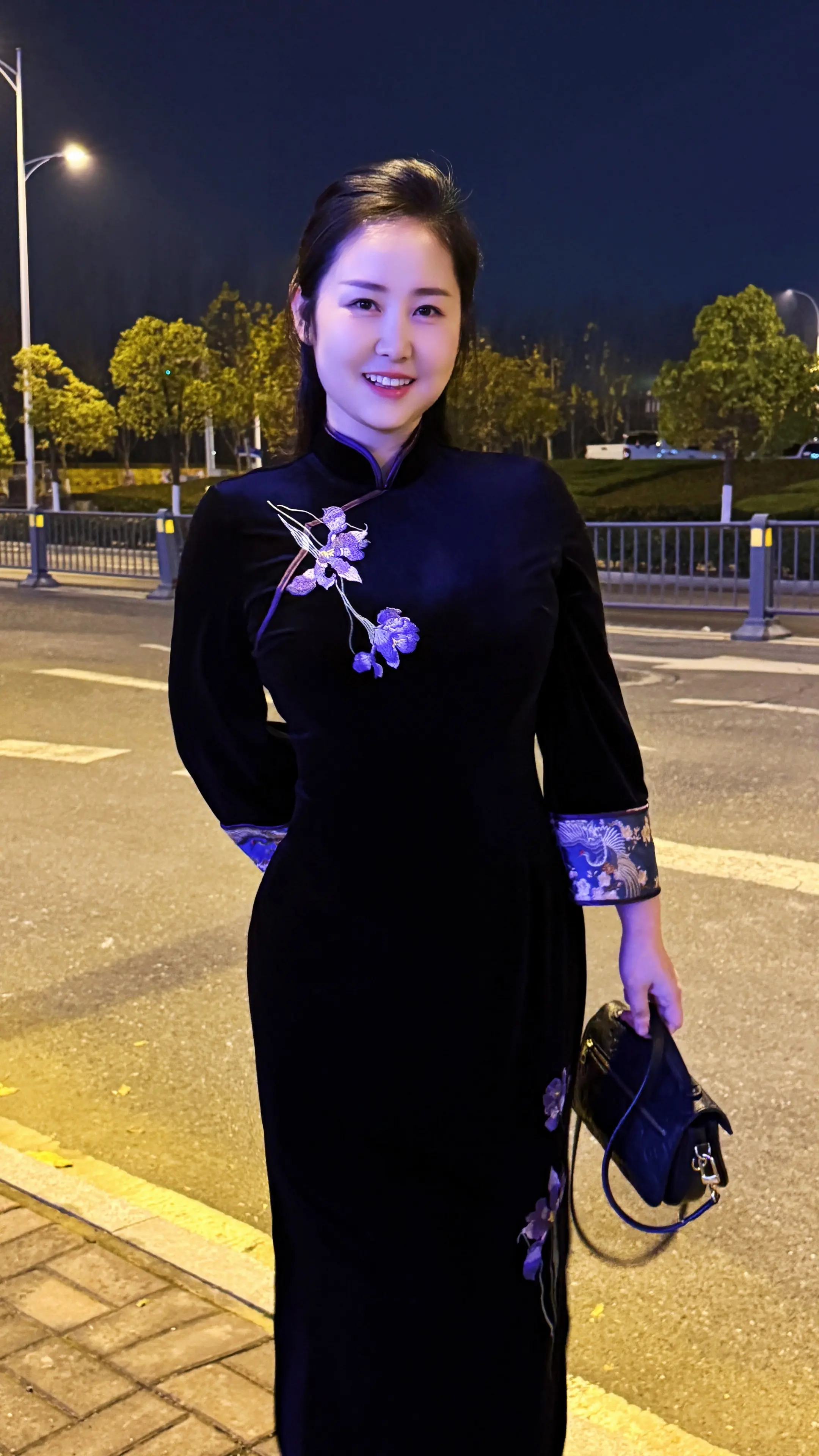 旗袍不仅是服饰，更是，东方文化的优雅传承。