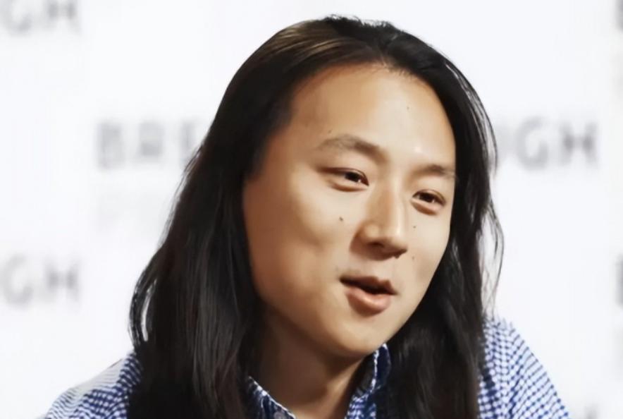 “美国再乱，也比中国强！”这话谁都没想到会从尹希嘴里说出来，他是当年被捧为神童的