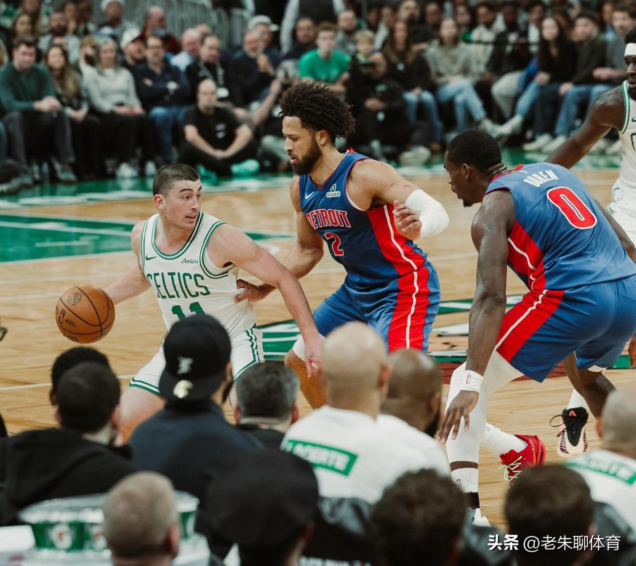都挑活塞队！凯尔特人真的比活塞难打吗？
近期，尼克斯和骑士队的输球都被认为是为了