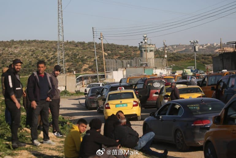 伊朗下起毒雨 驻韩美军6部萨德发射车全部运出 联合国警告以美袭击伊朗后果 翻翻本