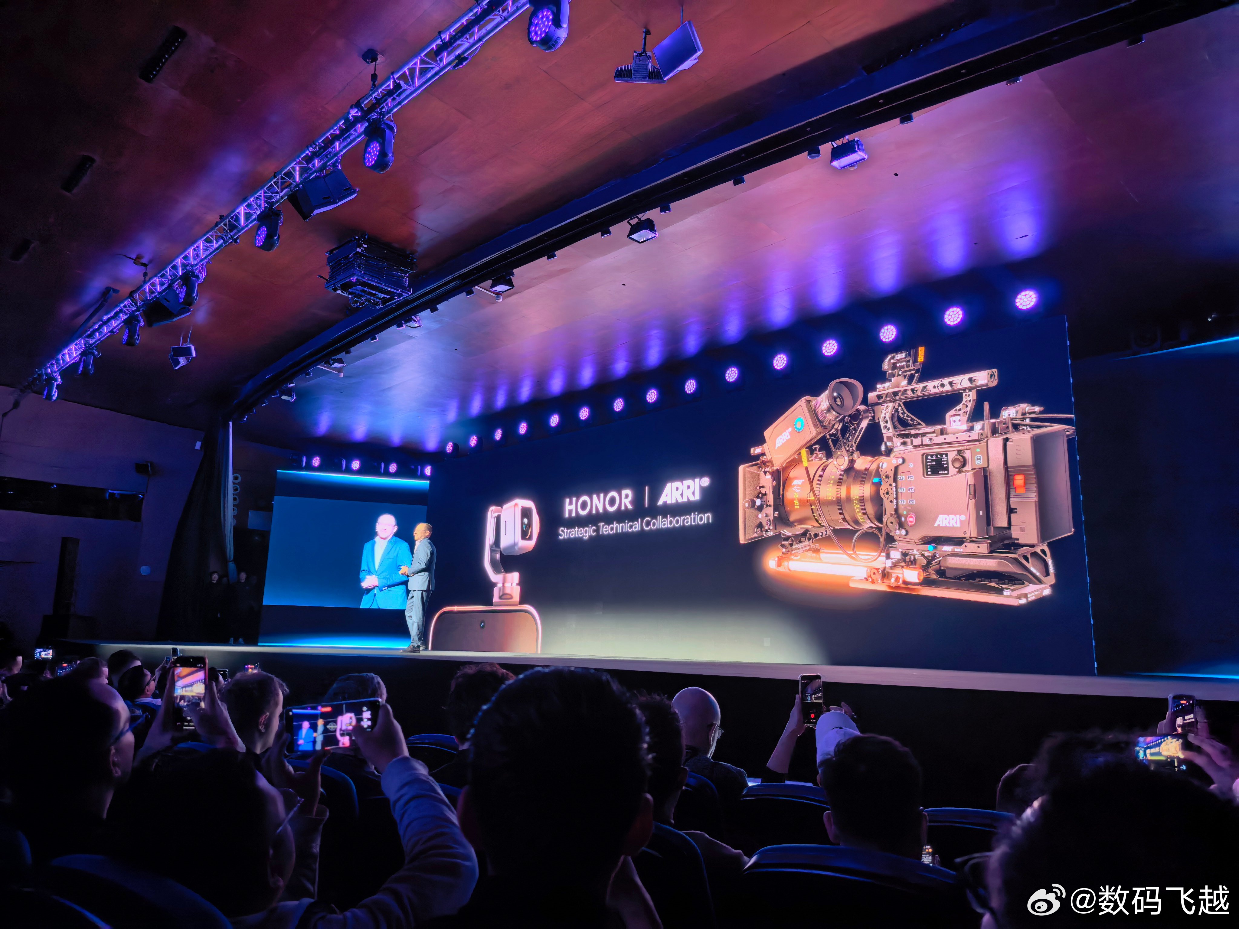 MWC2026荣耀与阿莱达成战略技术合作 共创未来移动影像新标准！将在荣耀机器人