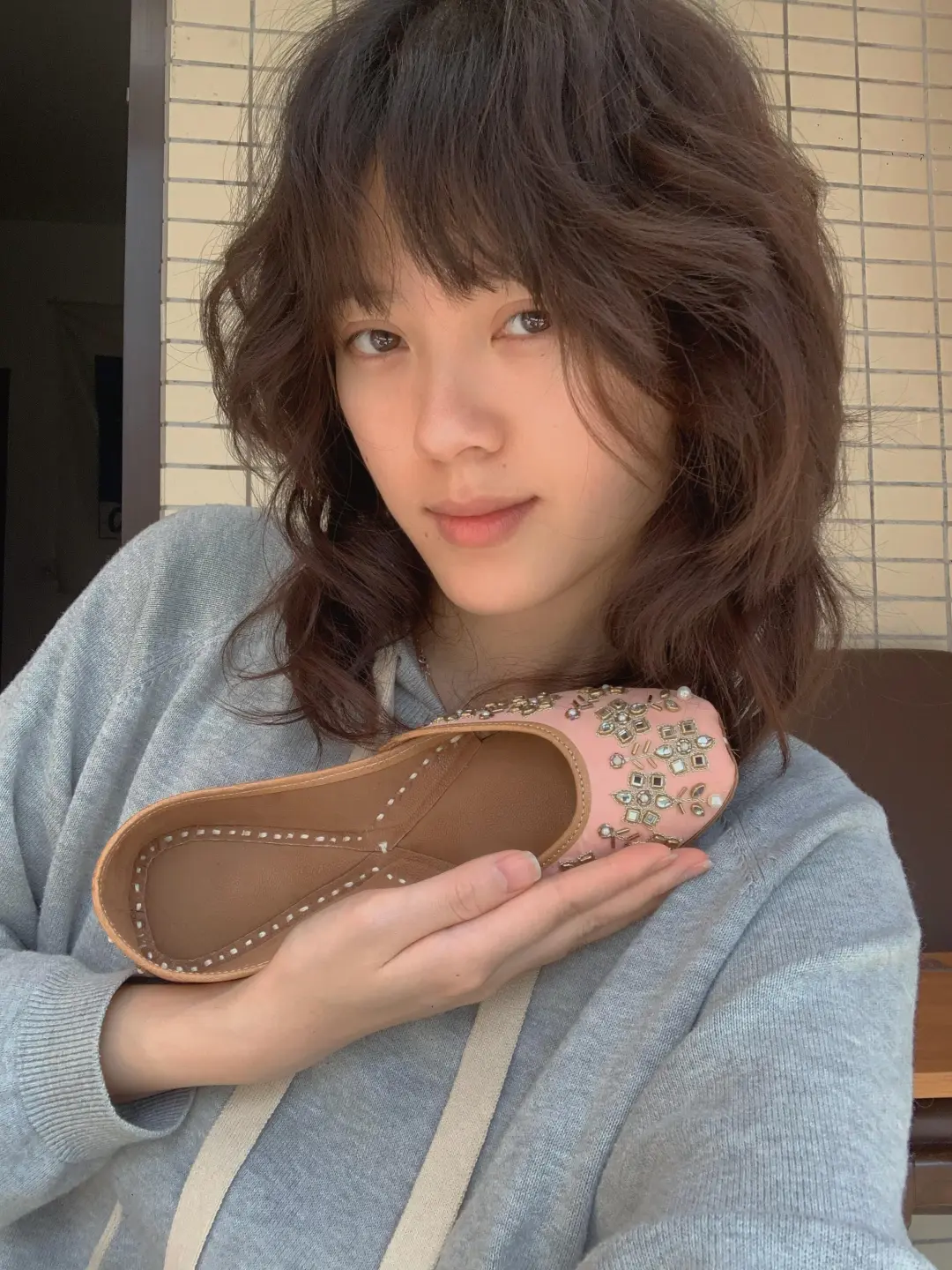 飘飘姑娘和粉坤丹鞋子
