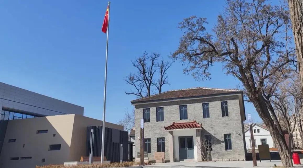 淄博人文地理（32）
这座建筑承载和记录着淄博党政军机关议事决策的历史，现已成为