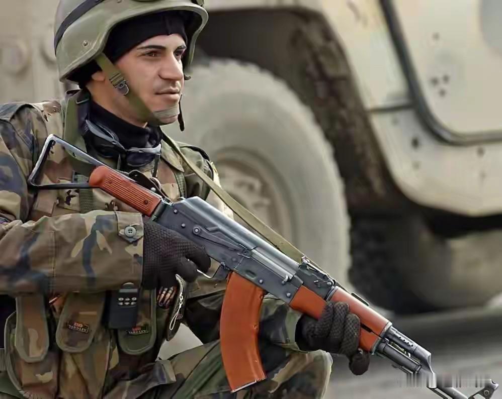 说它是我国实战经历最丰富、出口数量最多、衍生型号最多的国产制式步枪，应该不为过吧