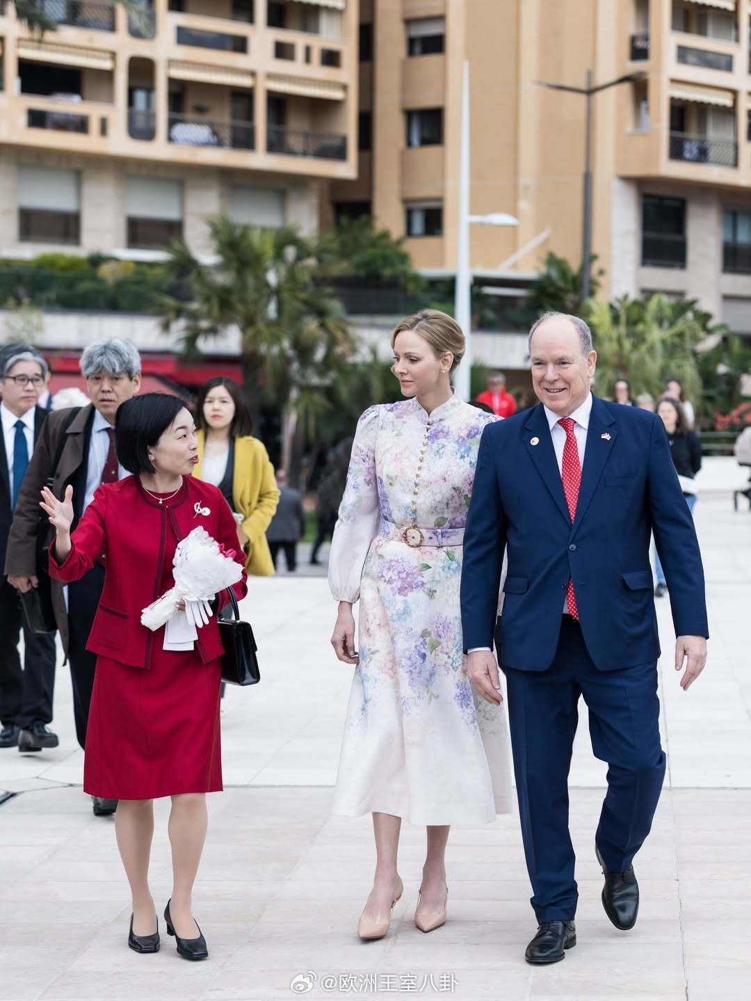 3.21 摩纳哥亲王阿尔贝二世和王妃夏琳出席与日本建交20周年的庆祝活动，三笠宫