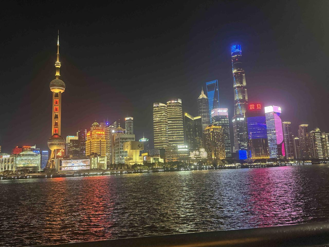 你们最喜欢于和伟哪个角色?于和伟是一位德高望重的实力派演员，不仅演技到位，而且对
